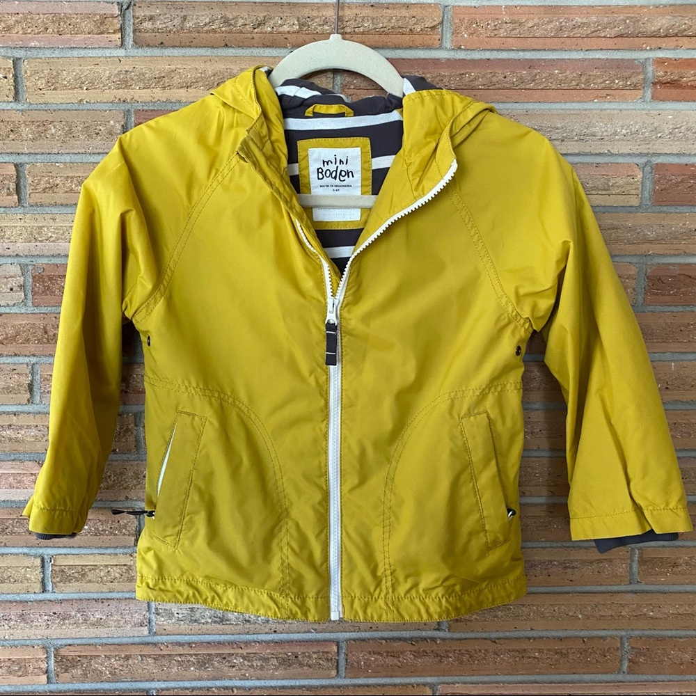 Mini Boden yellow rain jacket coat 5-6